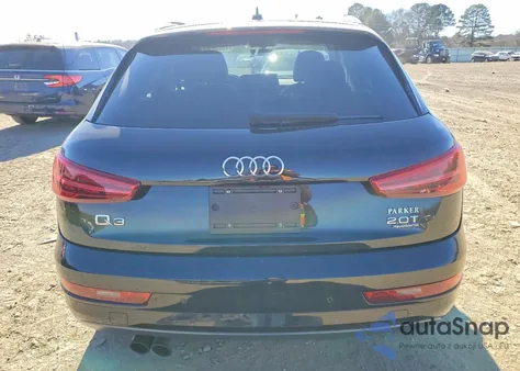 2016 Audi Q3 Premium Plus z USA, uszkodzony, nr VIN WA1EFCFS1GR009840